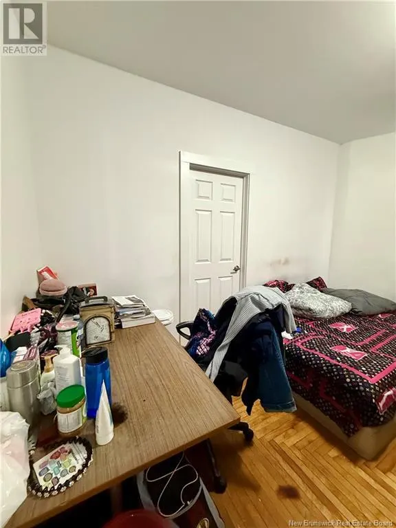 87 St George Boulevard