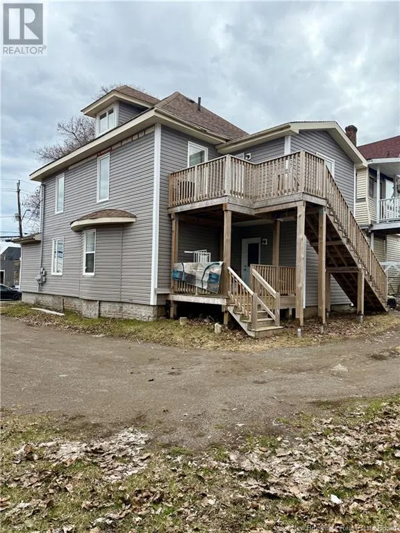 87 St George Boulevard