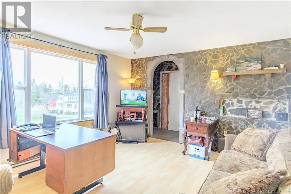 1068-1070 Latimore Lake Road