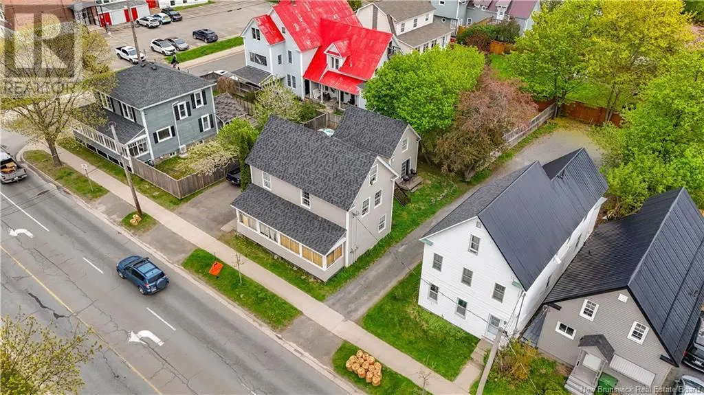 320 Smythe Street