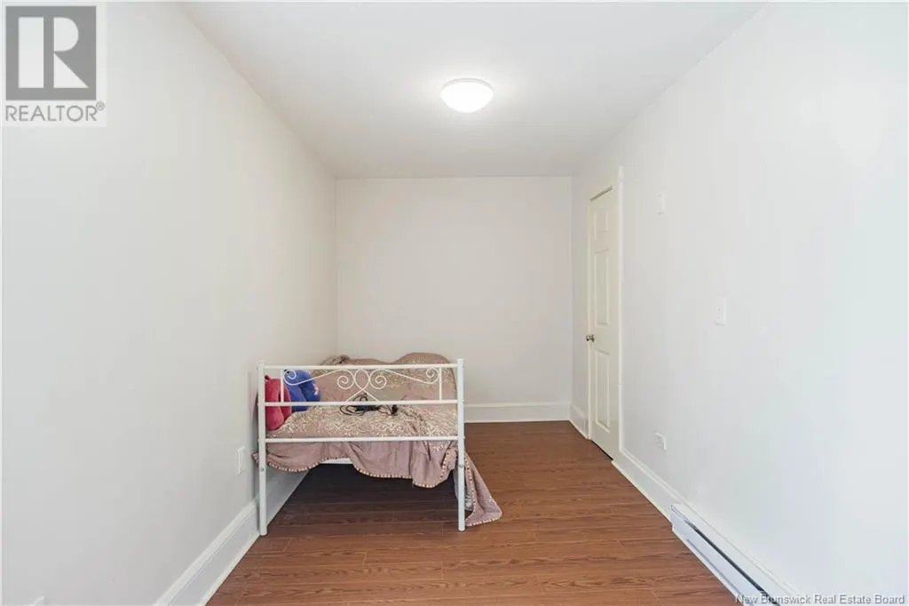 320 Smythe Street