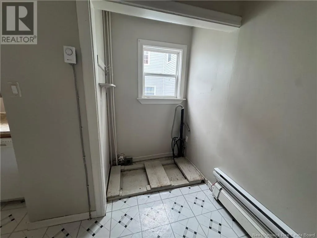 203 Queen Street W