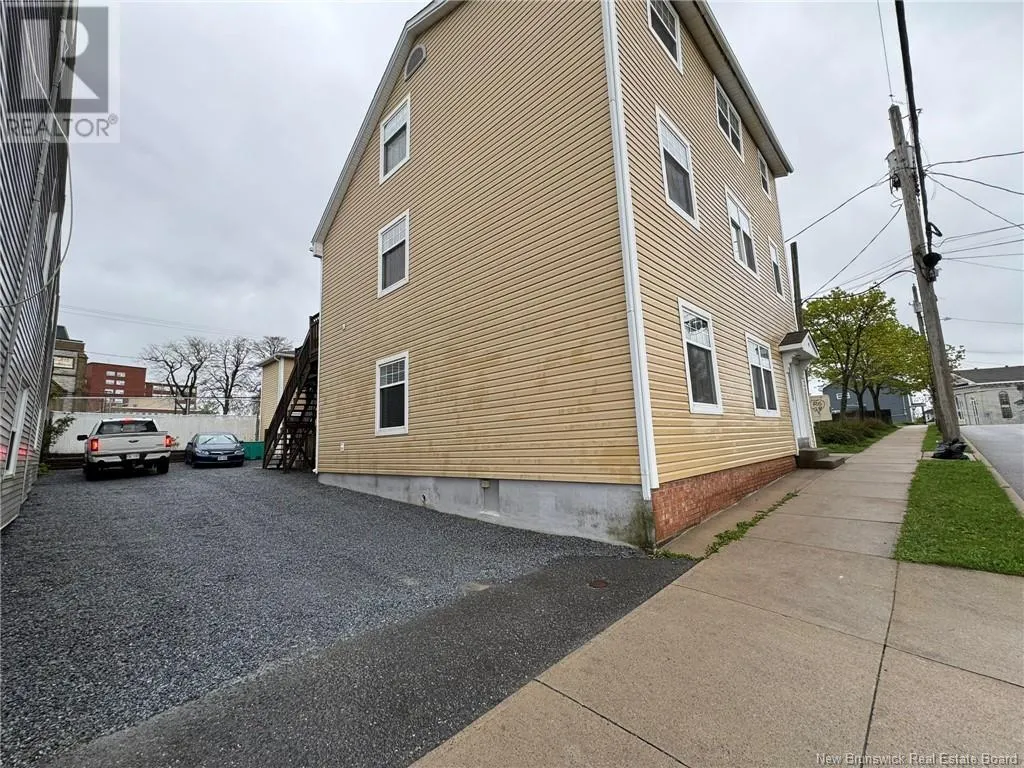 9 Exmouth Street