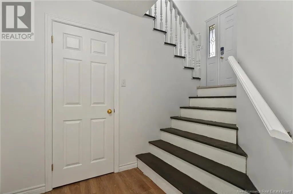 25 Thaddee Street