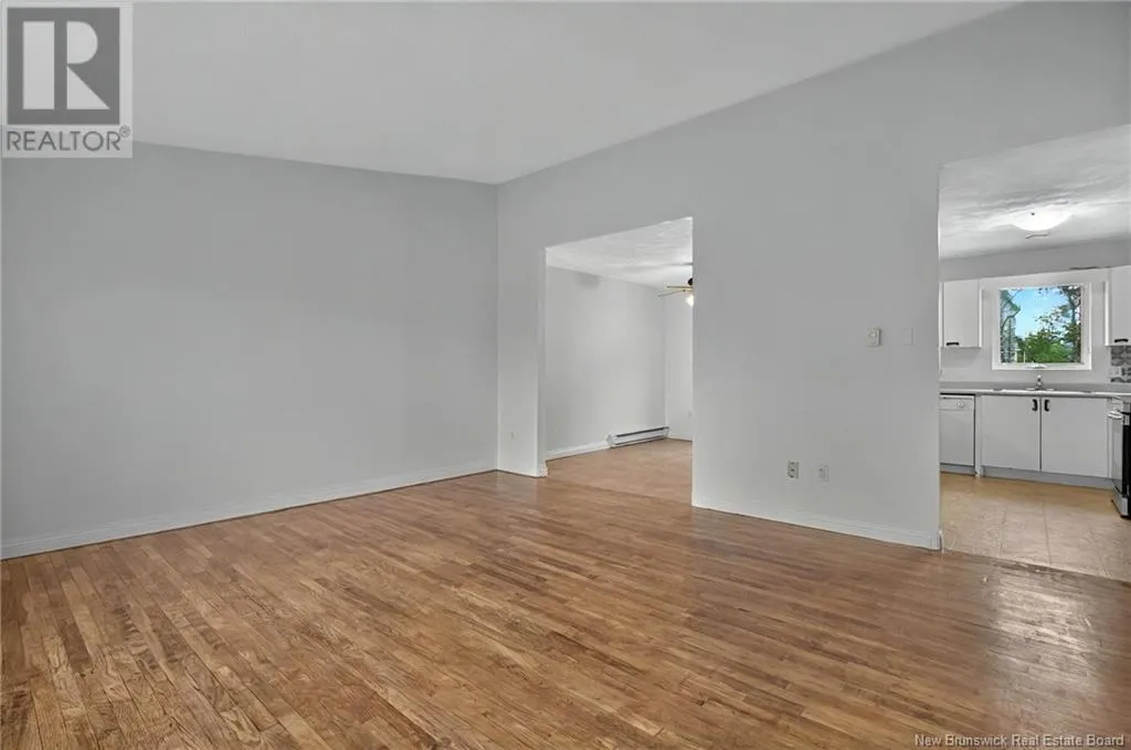 25 Thaddee Street