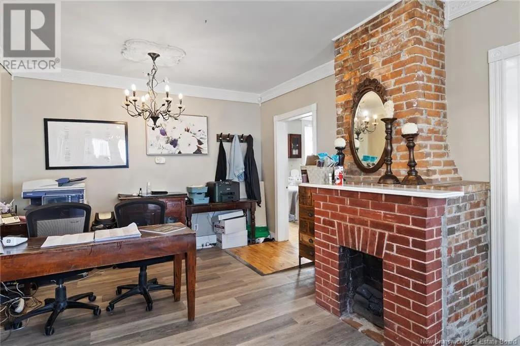 23 Sunbury Street