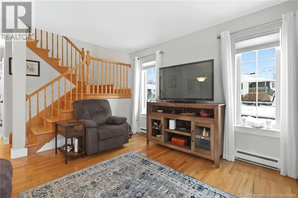 14 Firmin Crescent