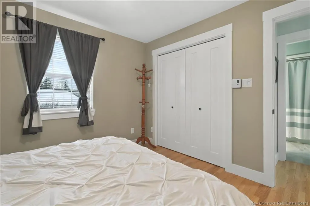 14 Firmin Crescent