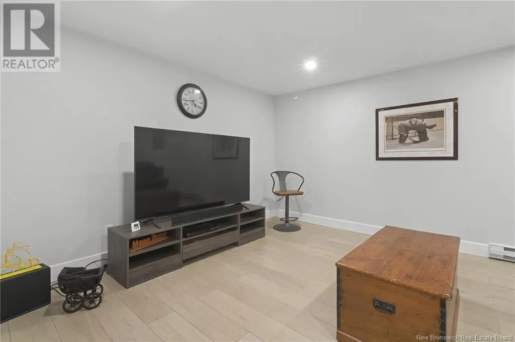 14 Firmin Crescent