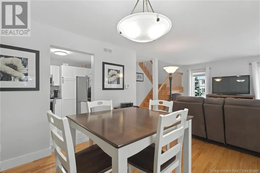 14 Firmin Crescent