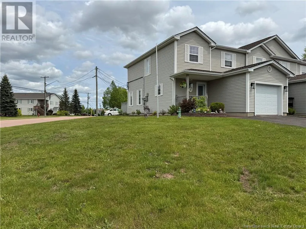 14 Firmin Crescent