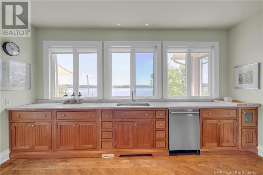 158 Hills Point Road