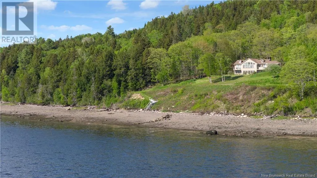 158 Hills Point Road