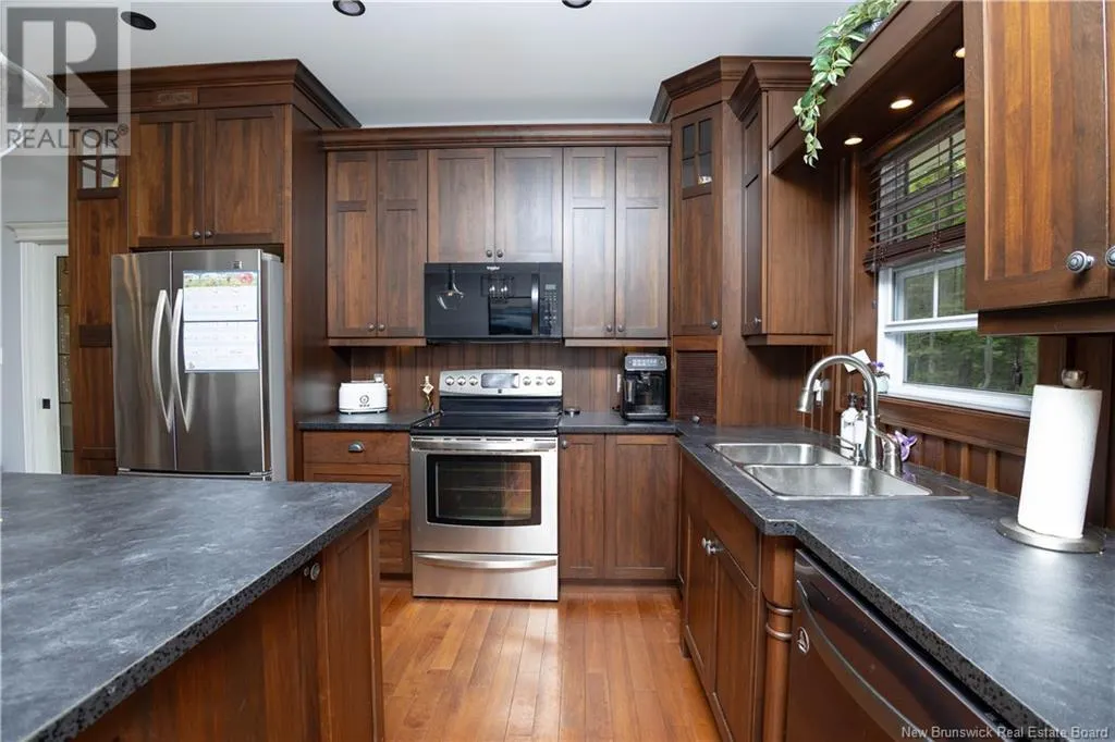 127 Peters Drive
