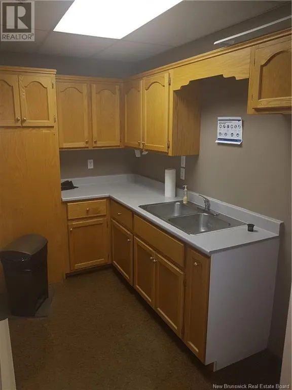 48 Hatheway Crescent