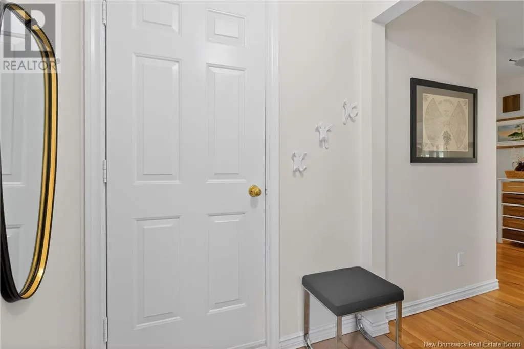 707 Laurier Street Unit# 2