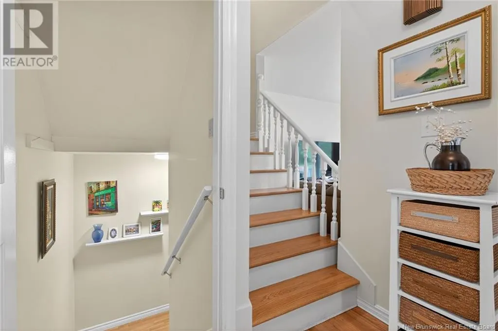 707 Laurier Street Unit# 2
