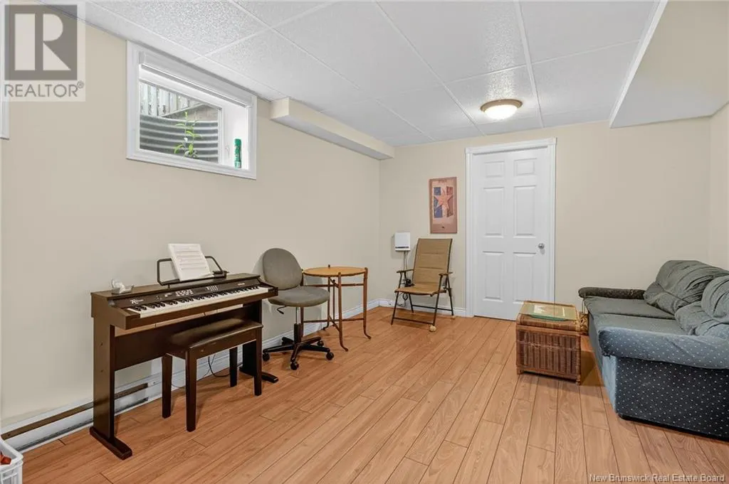 707 Laurier Street Unit# 2