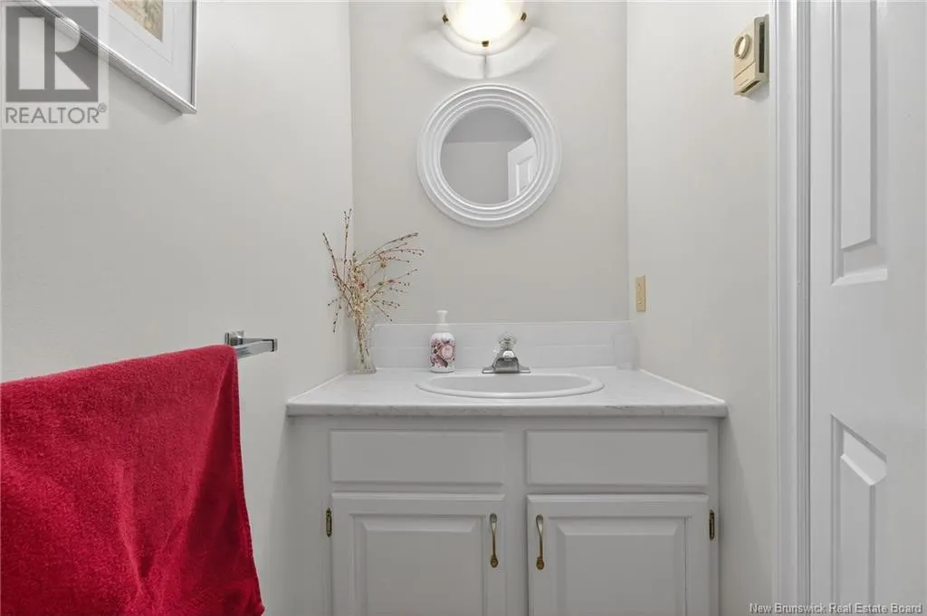 707 Laurier Street Unit# 2