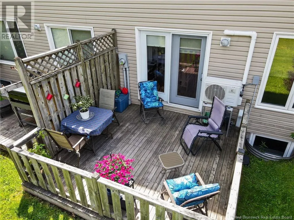 707 Laurier Street Unit# 2