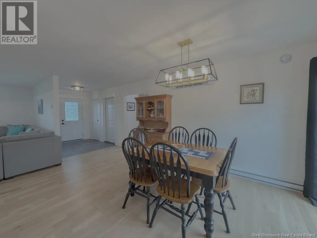 77 Meadowlark Drive