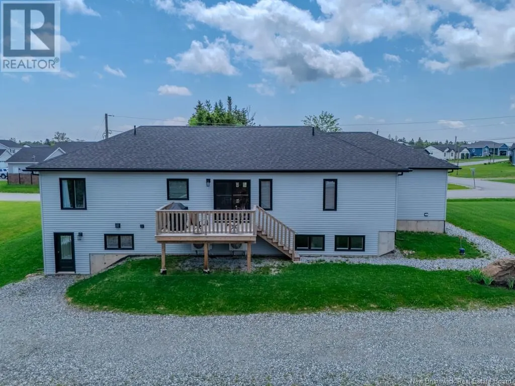 77 Meadowlark Drive