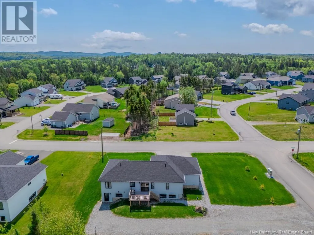 77 Meadowlark Drive