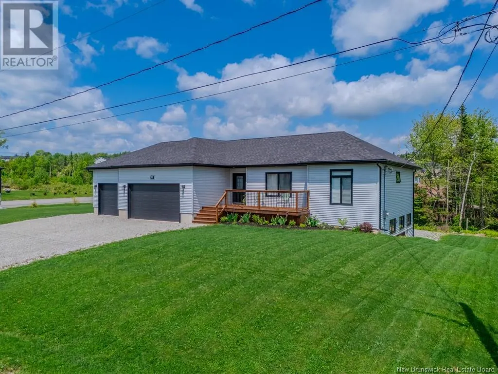 77 Meadowlark Drive