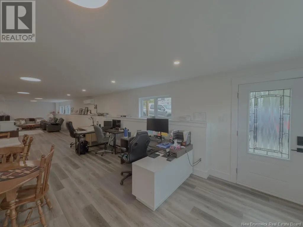 77 Meadowlark Drive