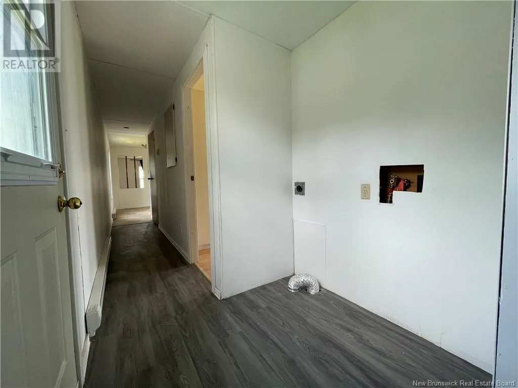 16 Canvas Back Way