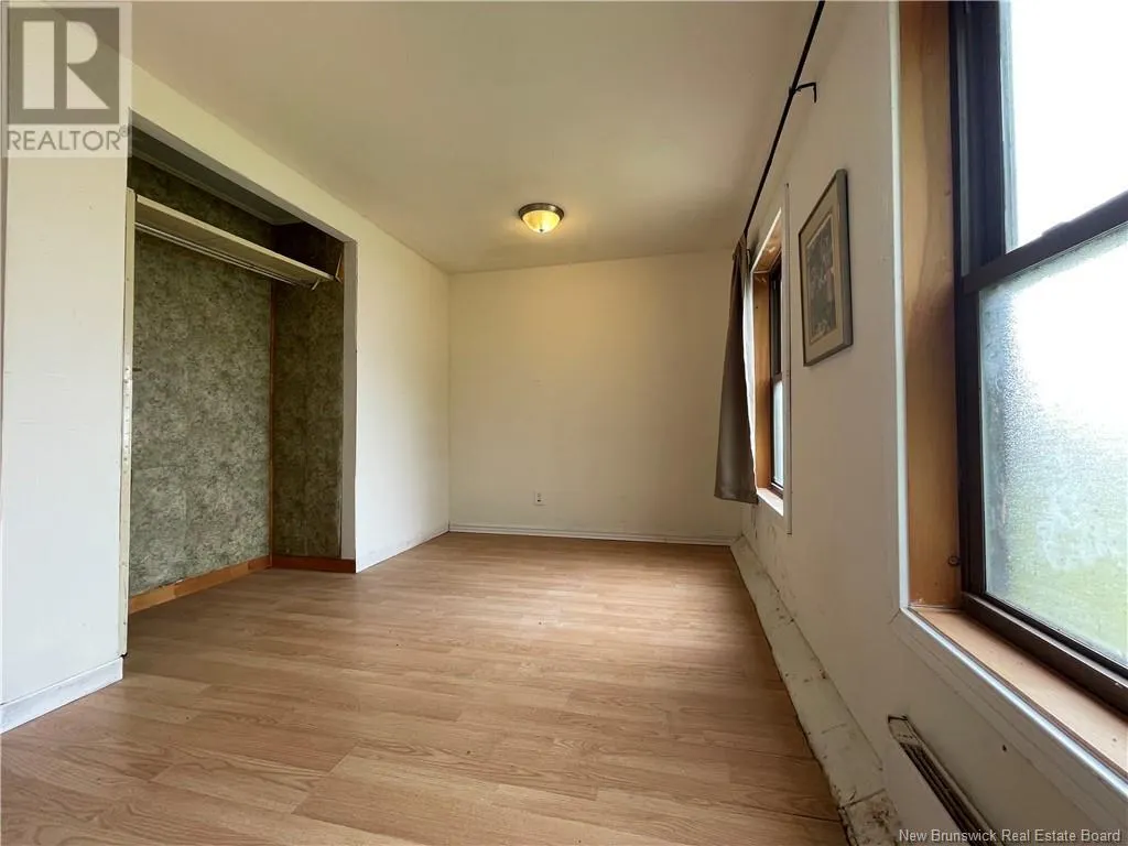 16 Canvas Back Way