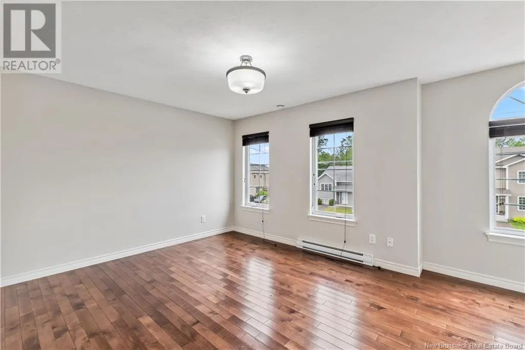 73 des Érables Street
