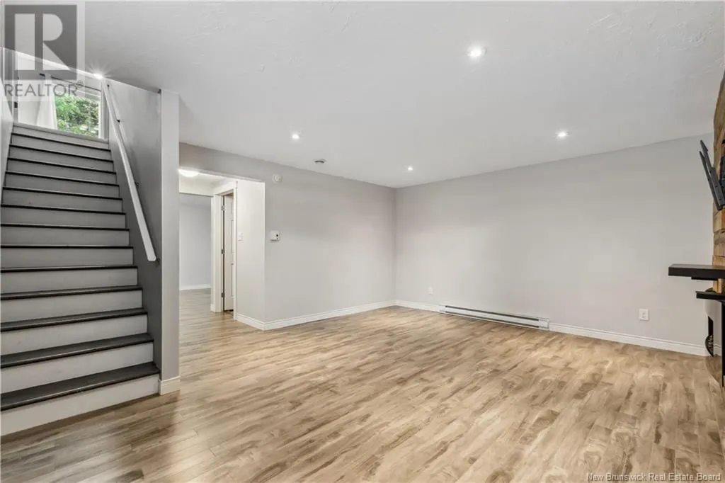 73 des Érables Street