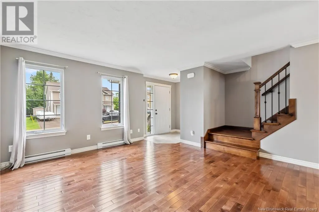 73 des Érables Street