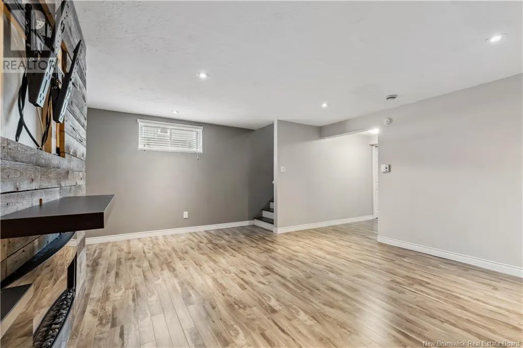 73 des Érables Street