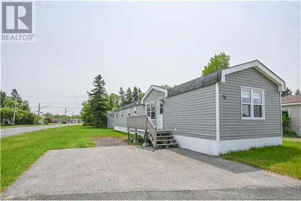 70 rue du Parc Street