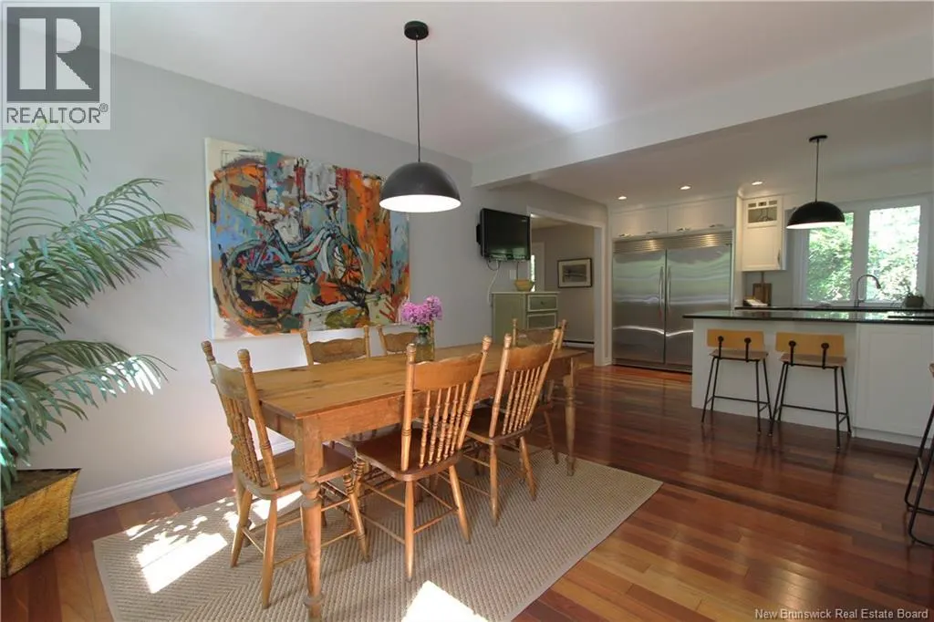 17 Crestline Road