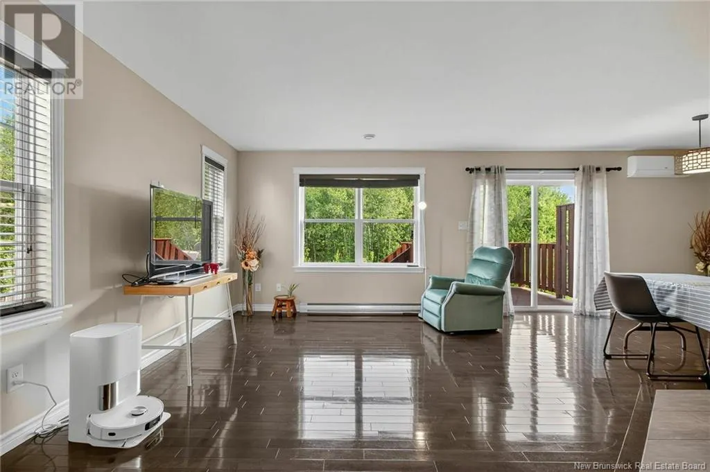 343 Rue Dolbeau Street