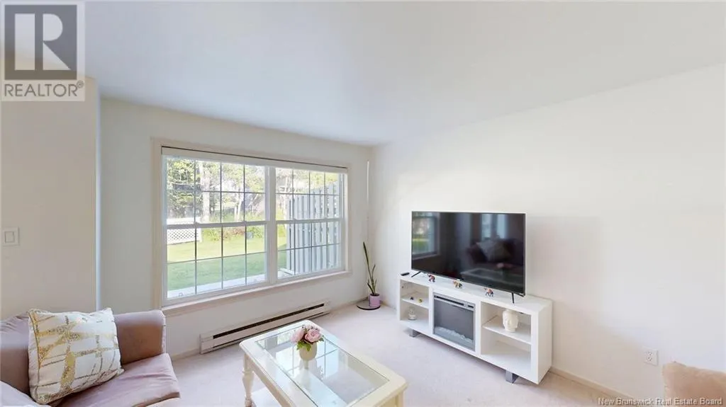 80 Brentwood Crescent