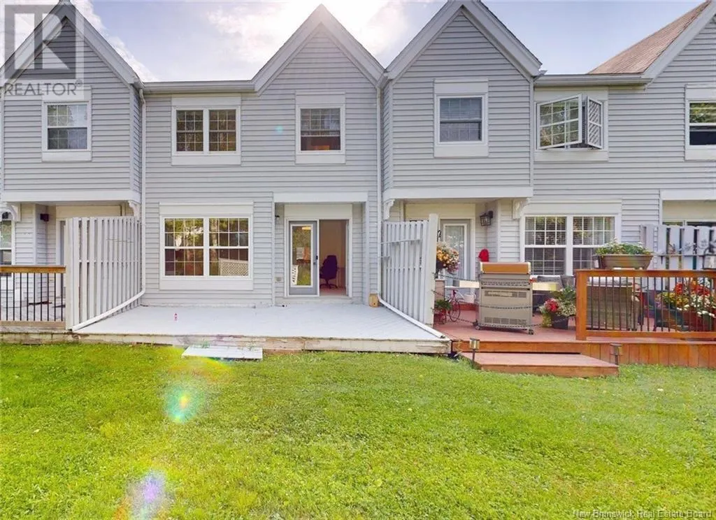 80 Brentwood Crescent