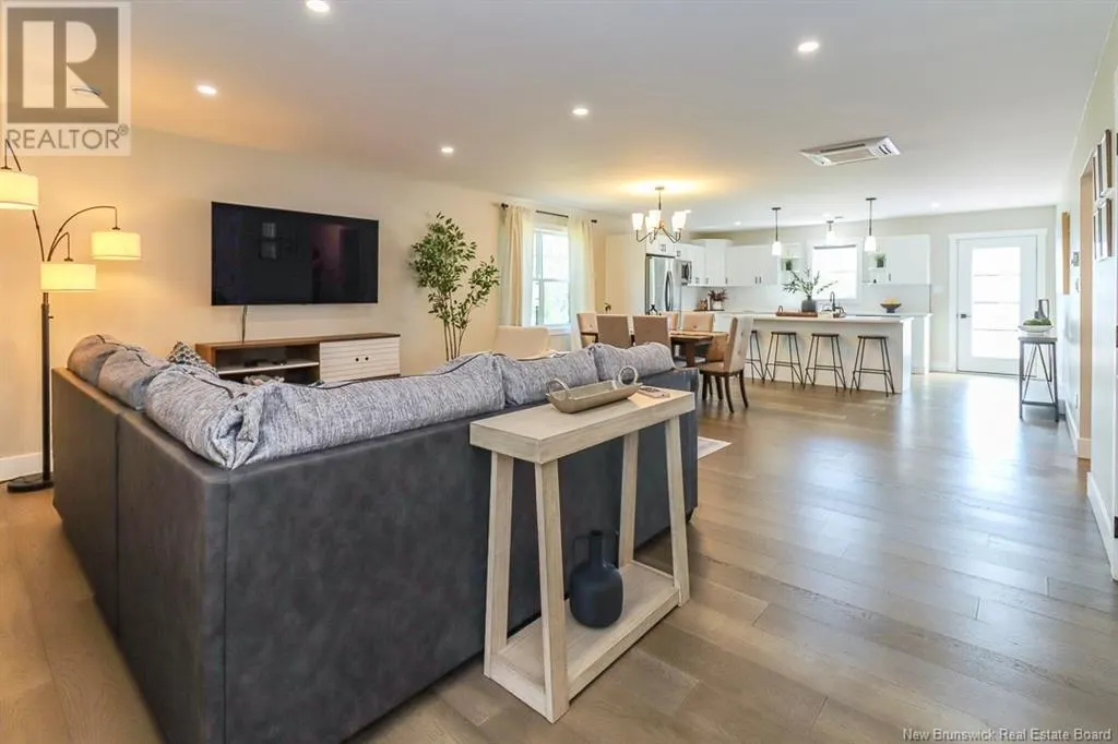 8 Hobble Lane