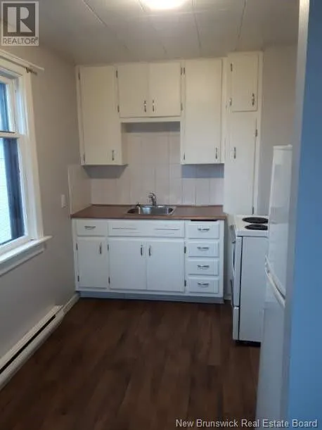 208 Queen Street West