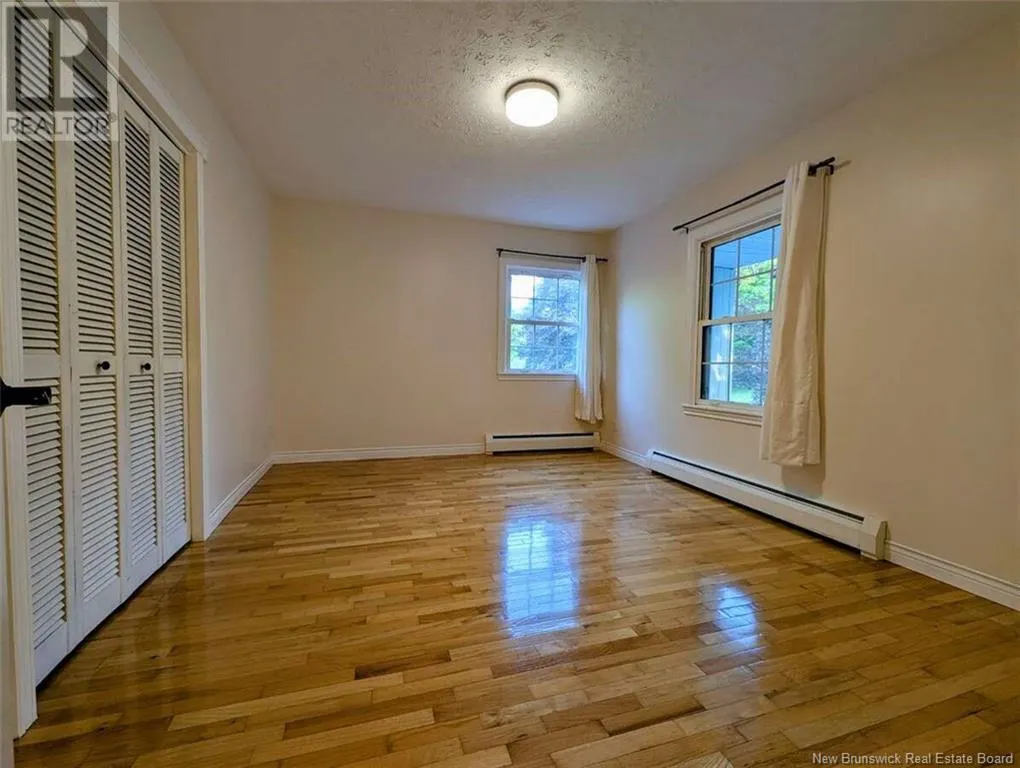 1A Heather Terrace
