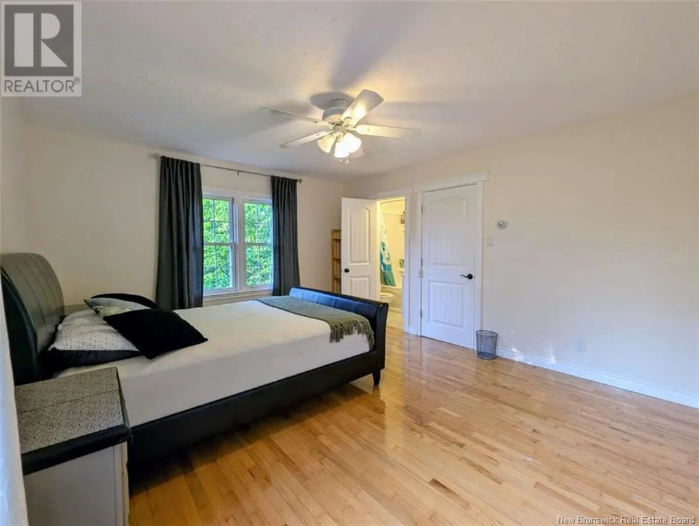 1A Heather Terrace