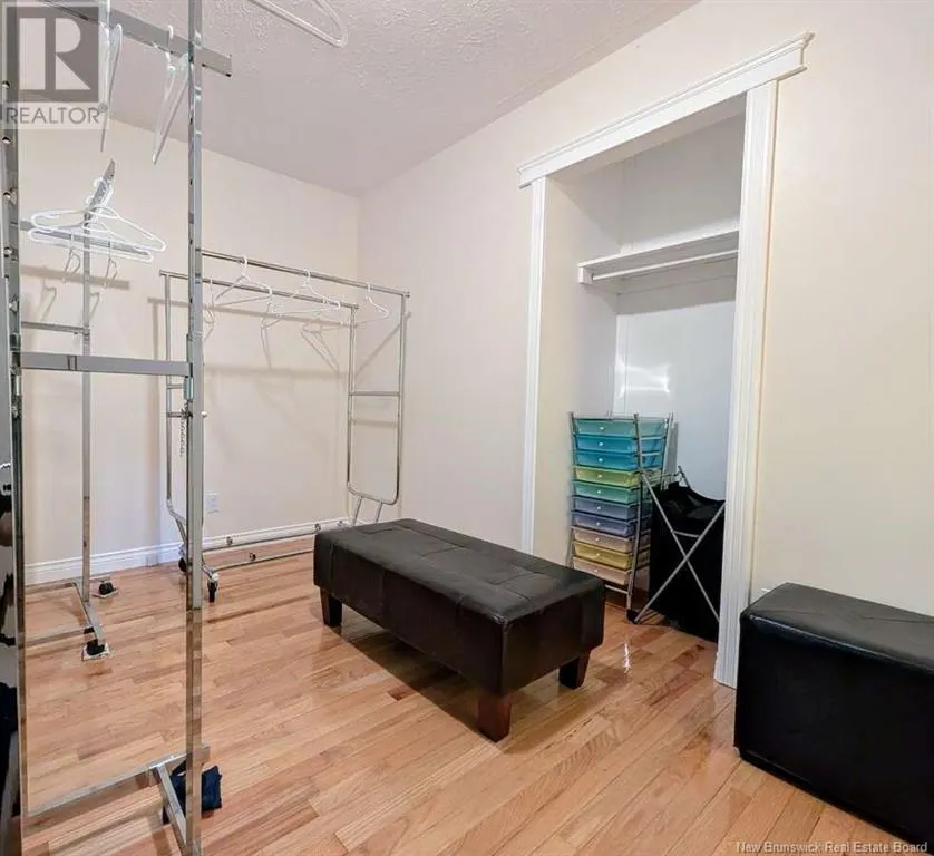 1A Heather Terrace