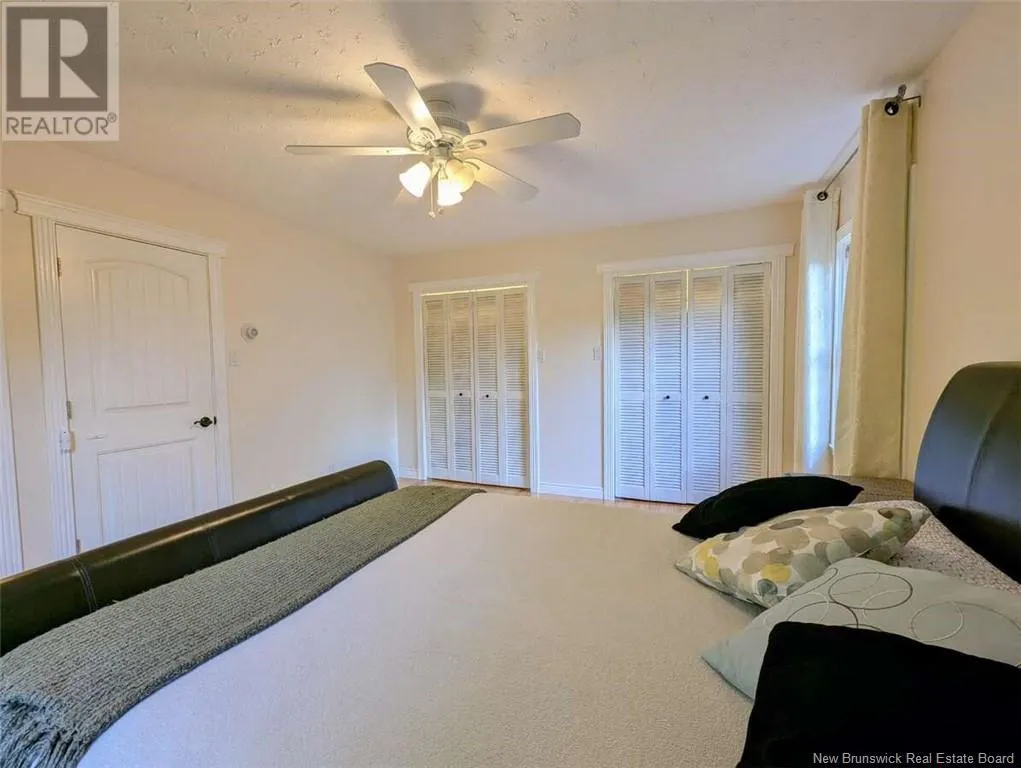 1A Heather Terrace