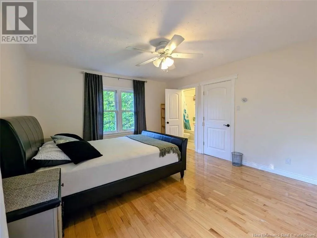 1A Heather Terrace