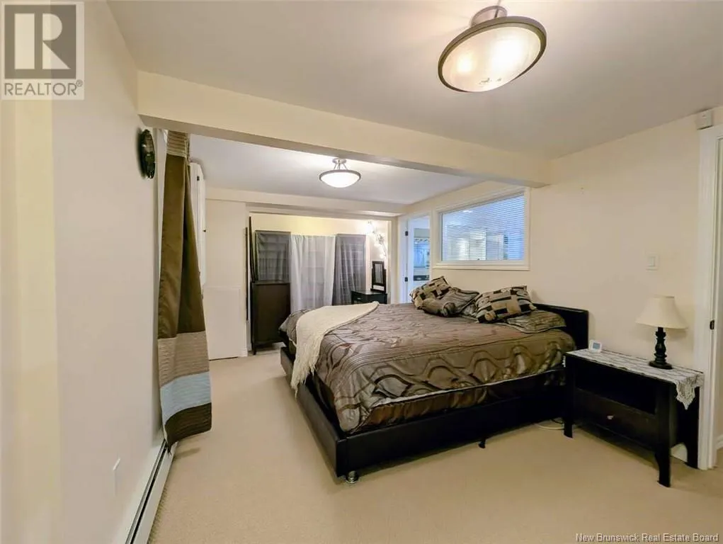 1A Heather Terrace
