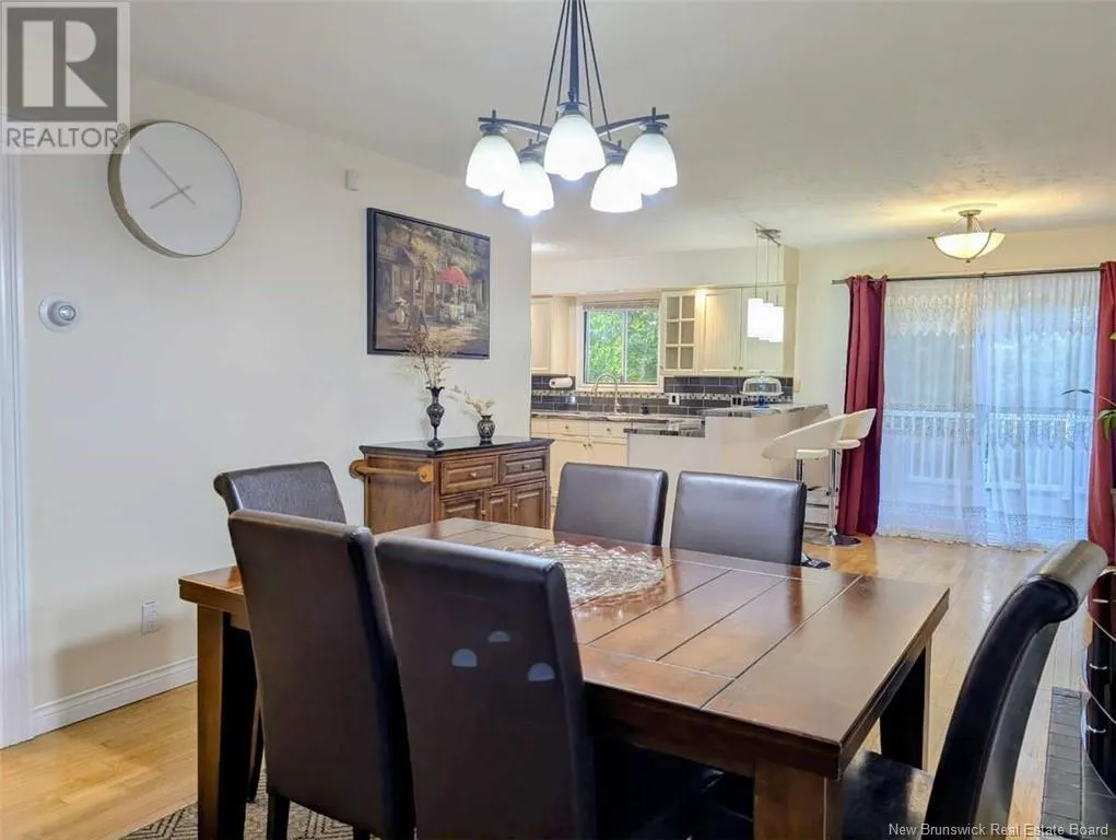 1A Heather Terrace