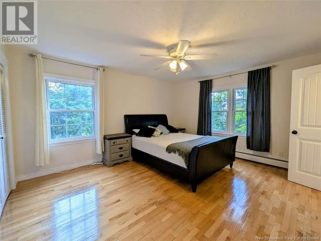 1A Heather Terrace